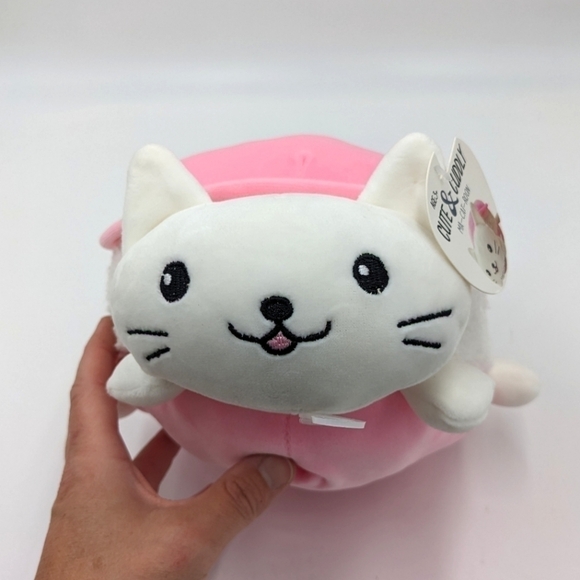 NWT Macaroon Kitty Cat Ma Cat Roon Stuffed Animal Plush - Picture 1 of 7
